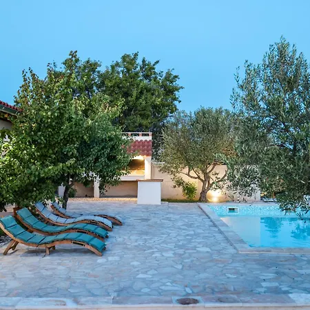 Peacefull Countryside Oasis
